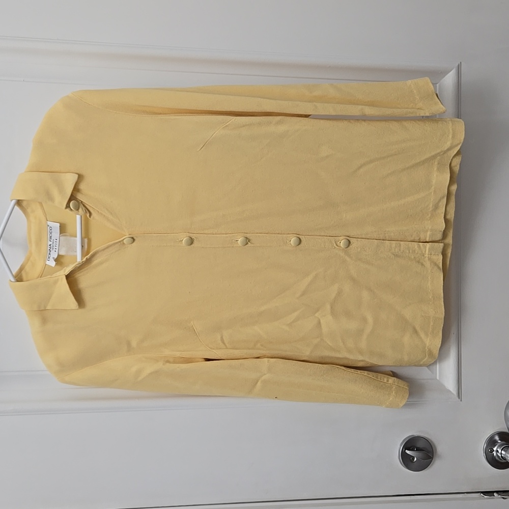 Domna RICCO Blouse. P2p 17 Covered Buttons Shoulder Pads